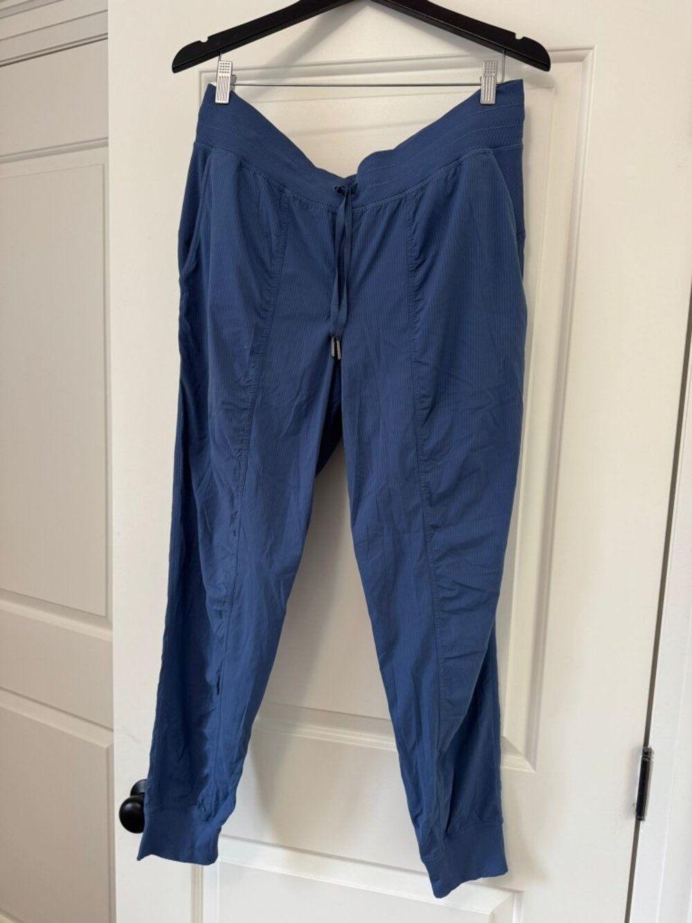Lululemon Dance Studio Mid-Rise Jogger - Size 12 - Pitch Blue